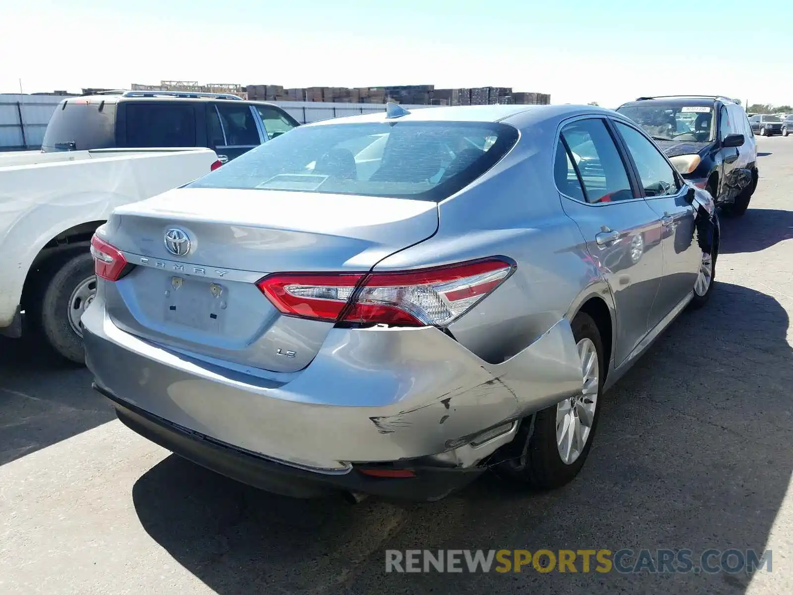 4 Photograph of a damaged car 4T1B11HK5KU770803 TOYOTA CAMRY 2019