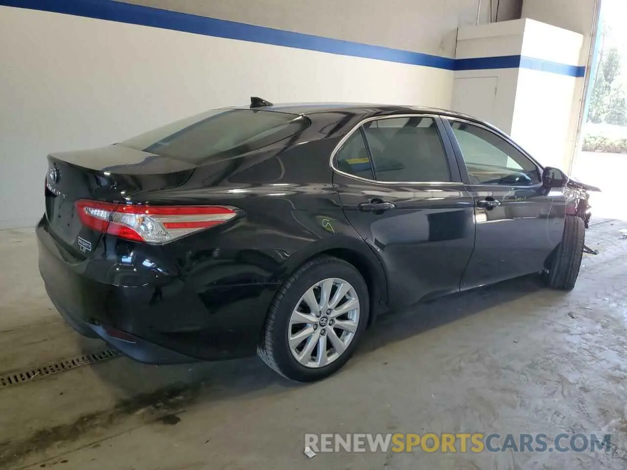 3 Photograph of a damaged car 4T1B11HK5KU771028 TOYOTA CAMRY 2019