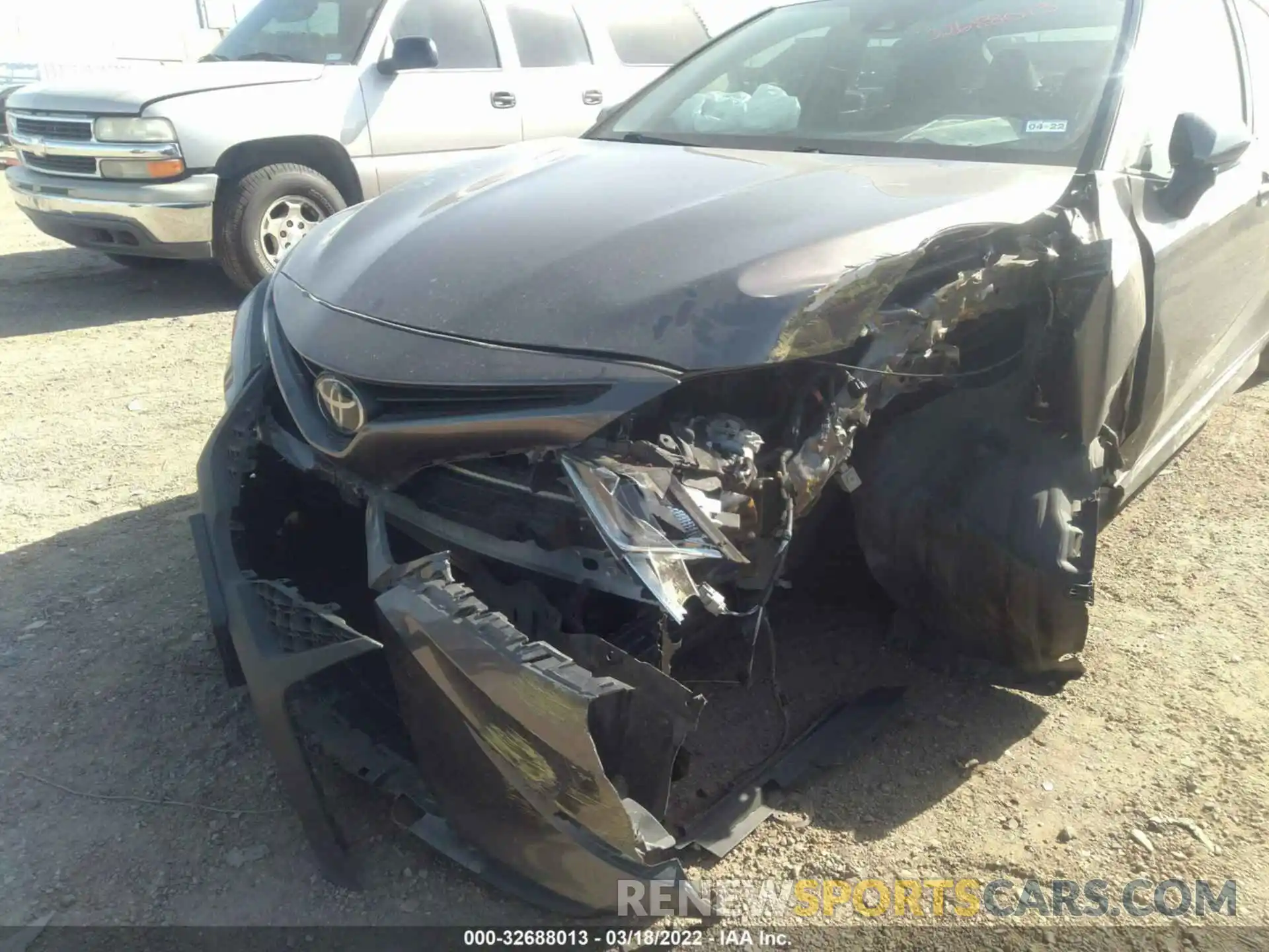 6 Photograph of a damaged car 4T1B11HK5KU772177 TOYOTA CAMRY 2019