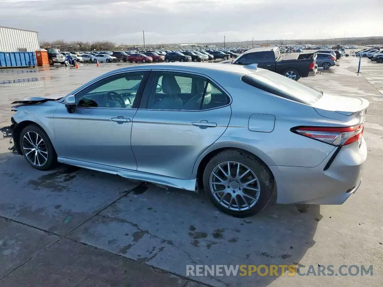 2 Photograph of a damaged car 4T1B11HK5KU784345 TOYOTA CAMRY 2019
