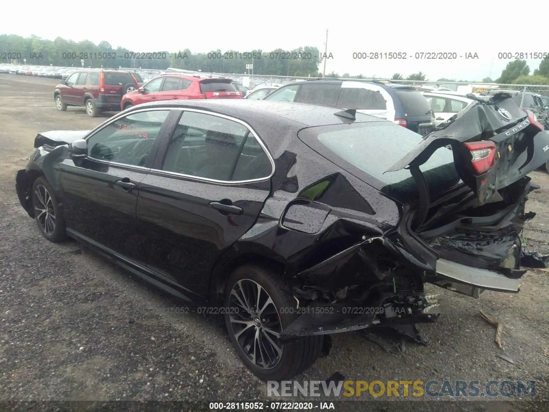 3 Photograph of a damaged car 4T1B11HK5KU797399 TOYOTA CAMRY 2019