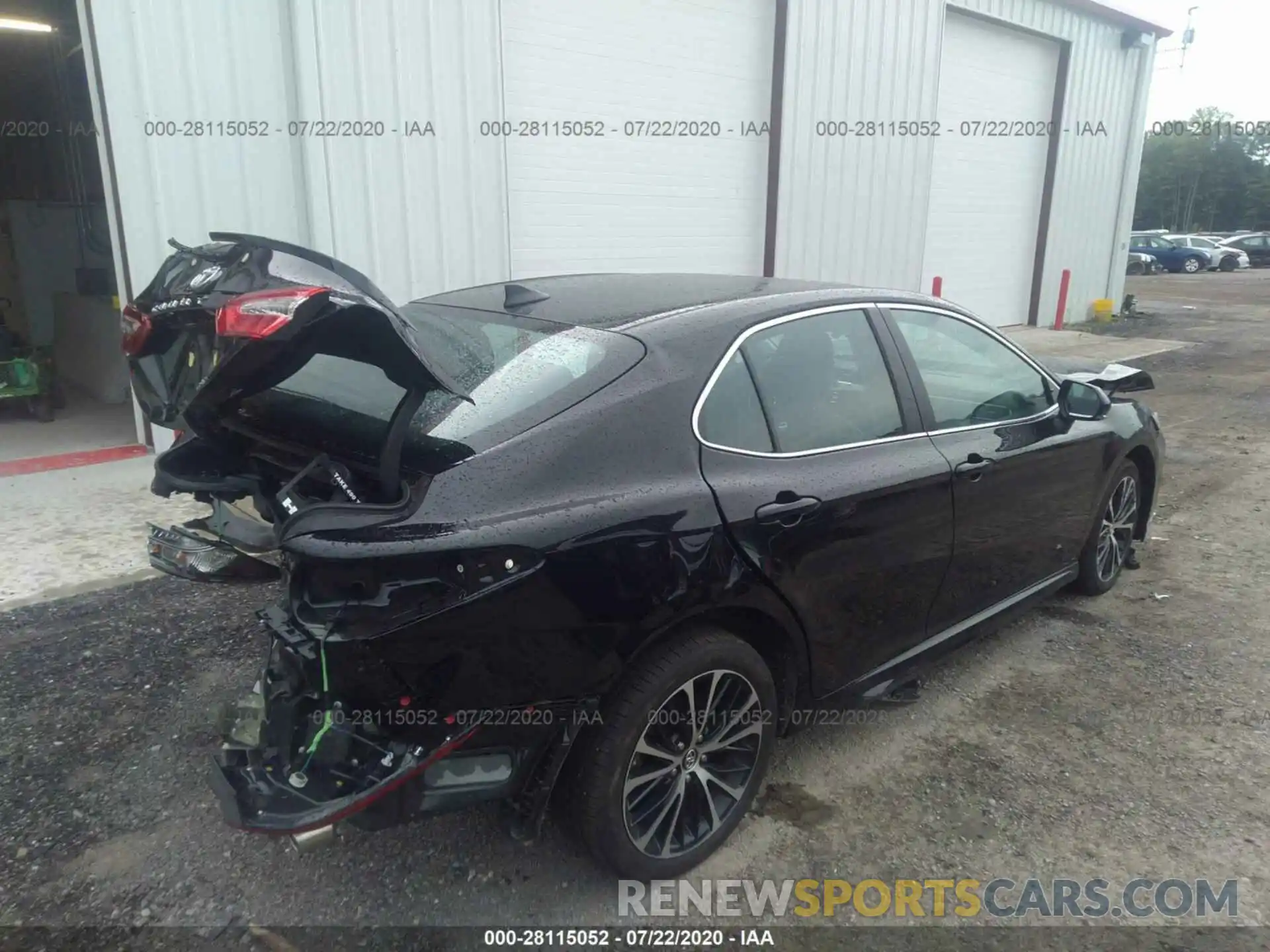 4 Photograph of a damaged car 4T1B11HK5KU797399 TOYOTA CAMRY 2019