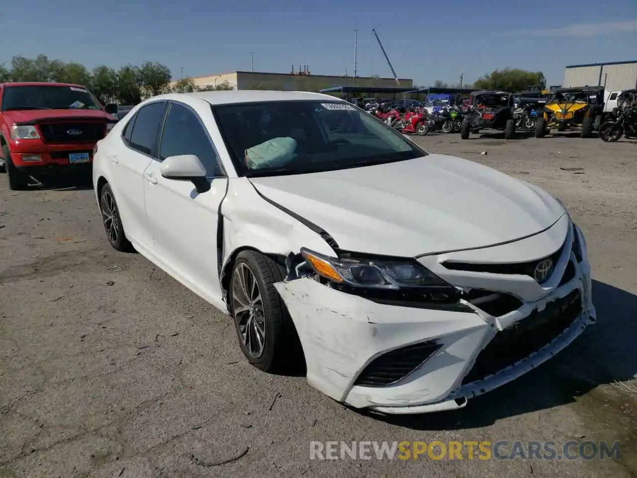 9 Photograph of a damaged car 4T1B11HK5KU797452 TOYOTA CAMRY 2019