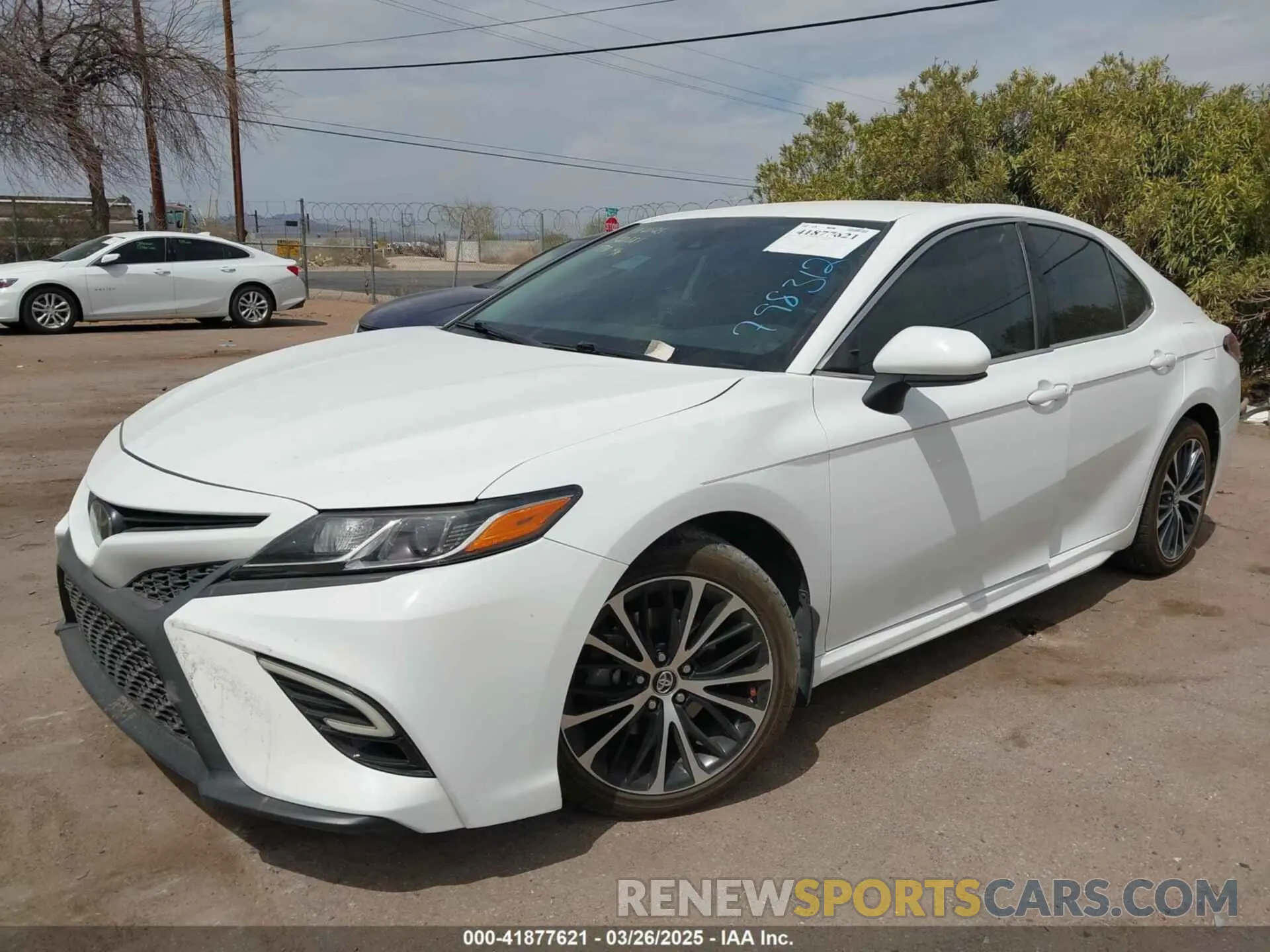 6 Photograph of a damaged car 4T1B11HK5KU798312 TOYOTA CAMRY 2019