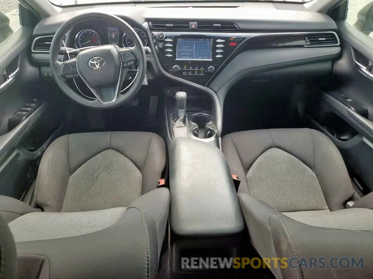 8 Photograph of a damaged car 4T1B11HK5KU801760 TOYOTA CAMRY 2019