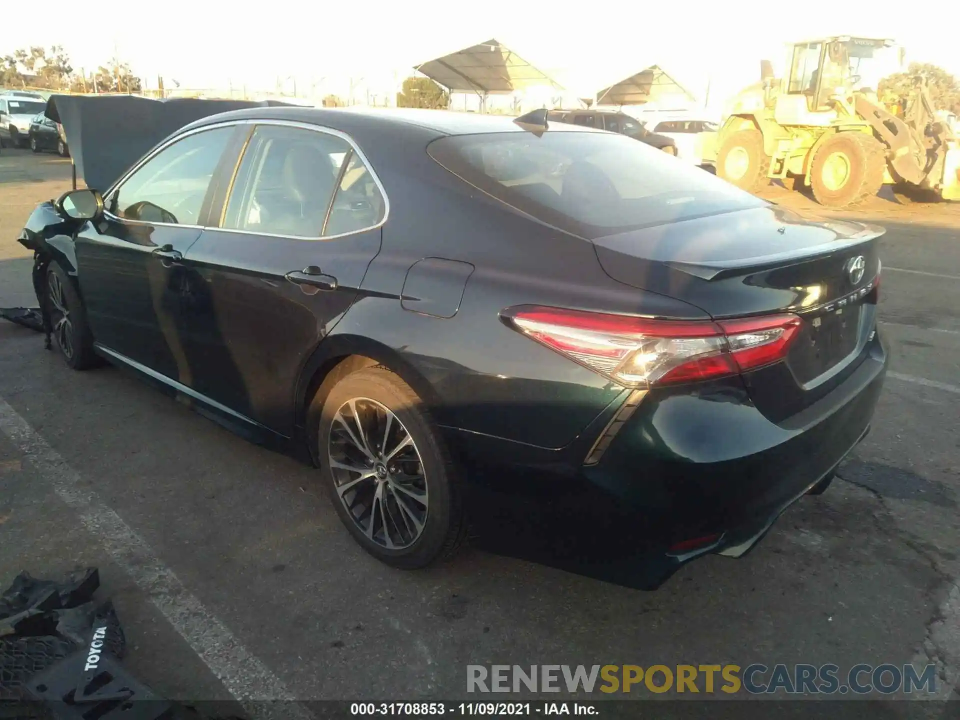 3 Photograph of a damaged car 4T1B11HK5KU803007 TOYOTA CAMRY 2019