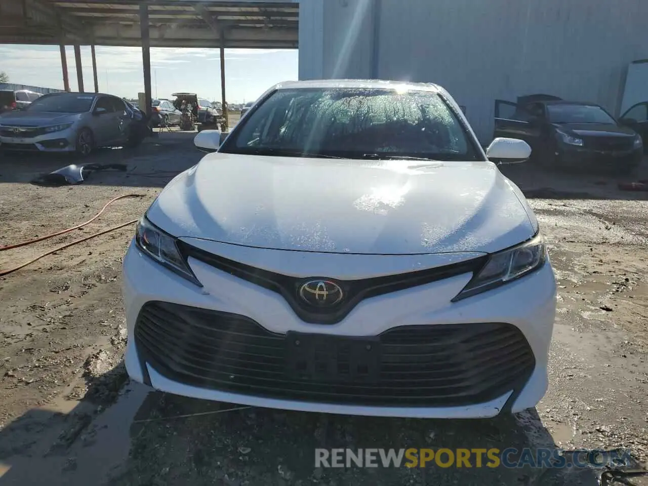 5 Photograph of a damaged car 4T1B11HK5KU804853 TOYOTA CAMRY 2019