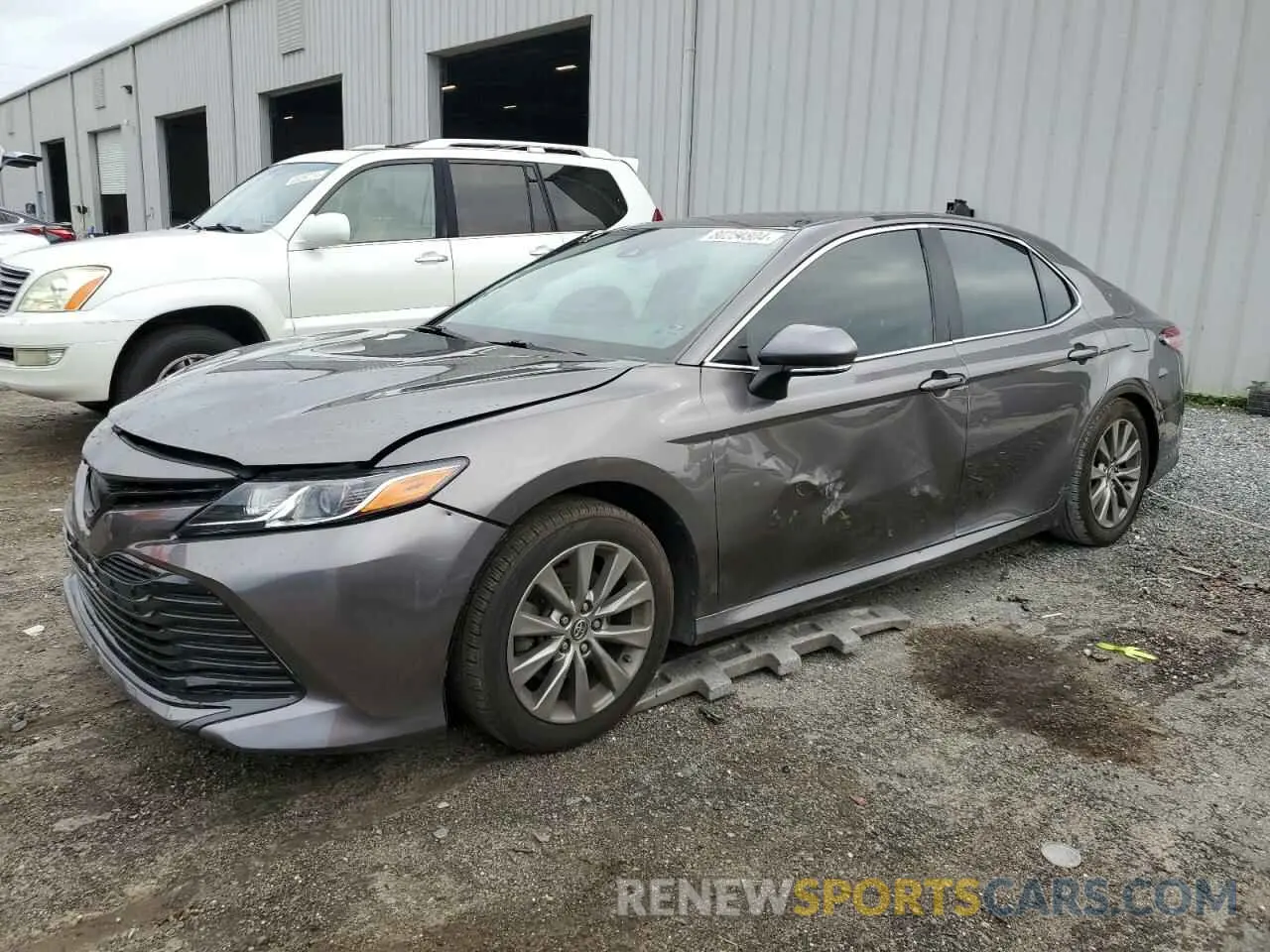 1 Photograph of a damaged car 4T1B11HK5KU808630 TOYOTA CAMRY 2019