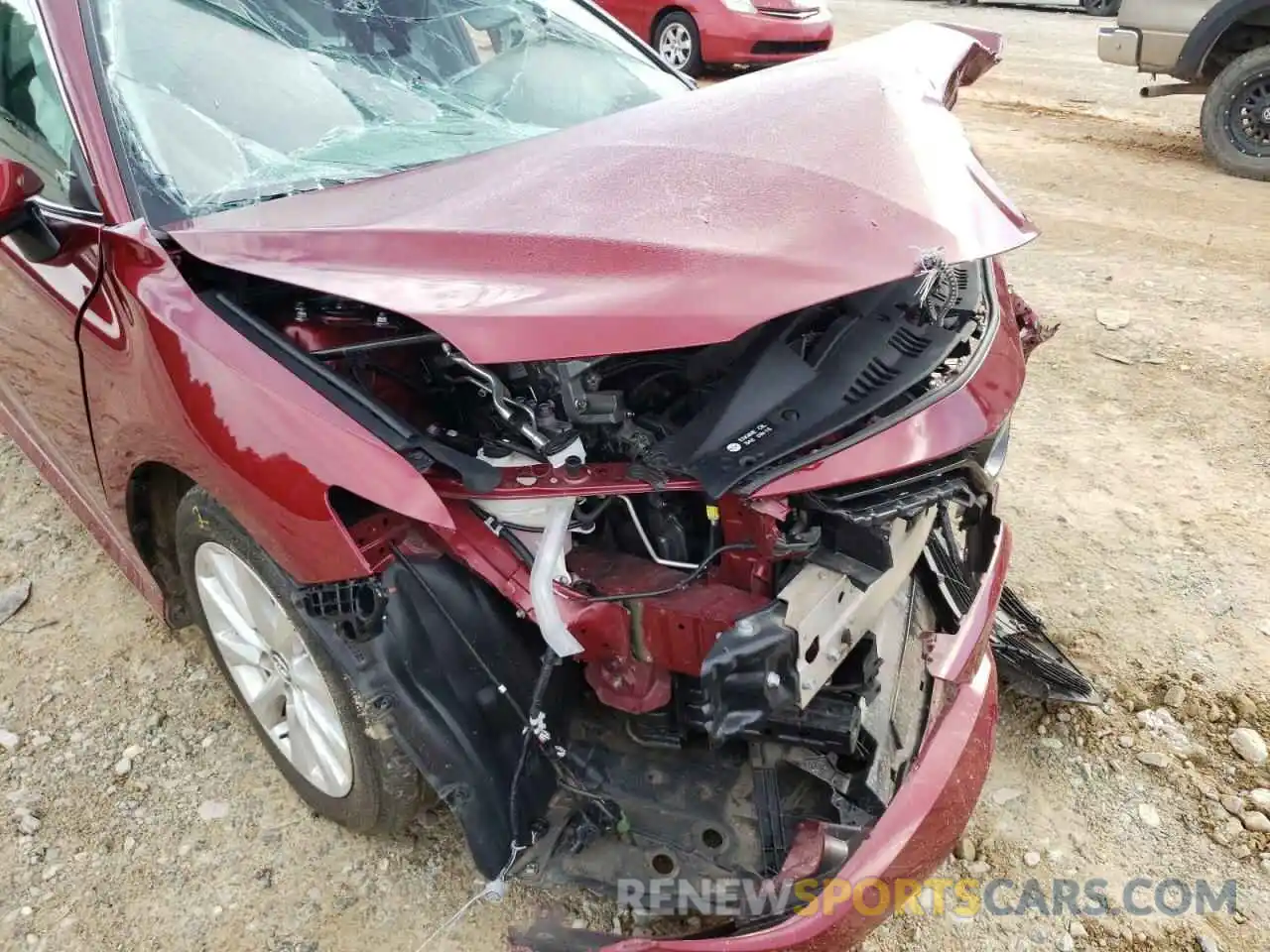 9 Photograph of a damaged car 4T1B11HK5KU808949 TOYOTA CAMRY 2019