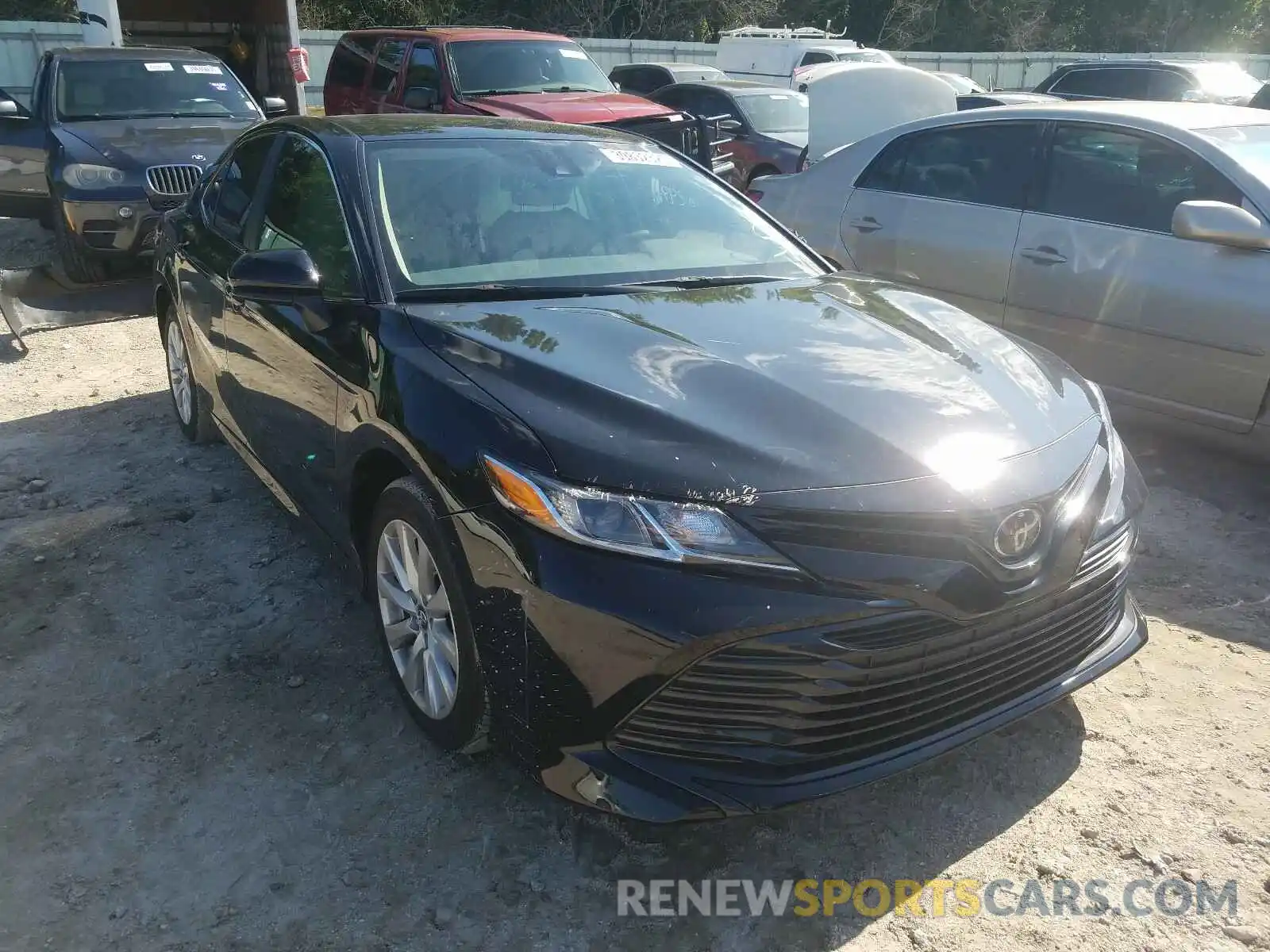 1 Photograph of a damaged car 4T1B11HK5KU812189 TOYOTA CAMRY 2019