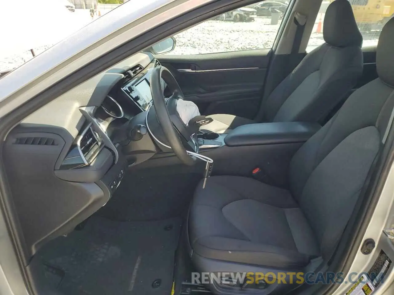 7 Photograph of a damaged car 4T1B11HK5KU812306 TOYOTA CAMRY 2019