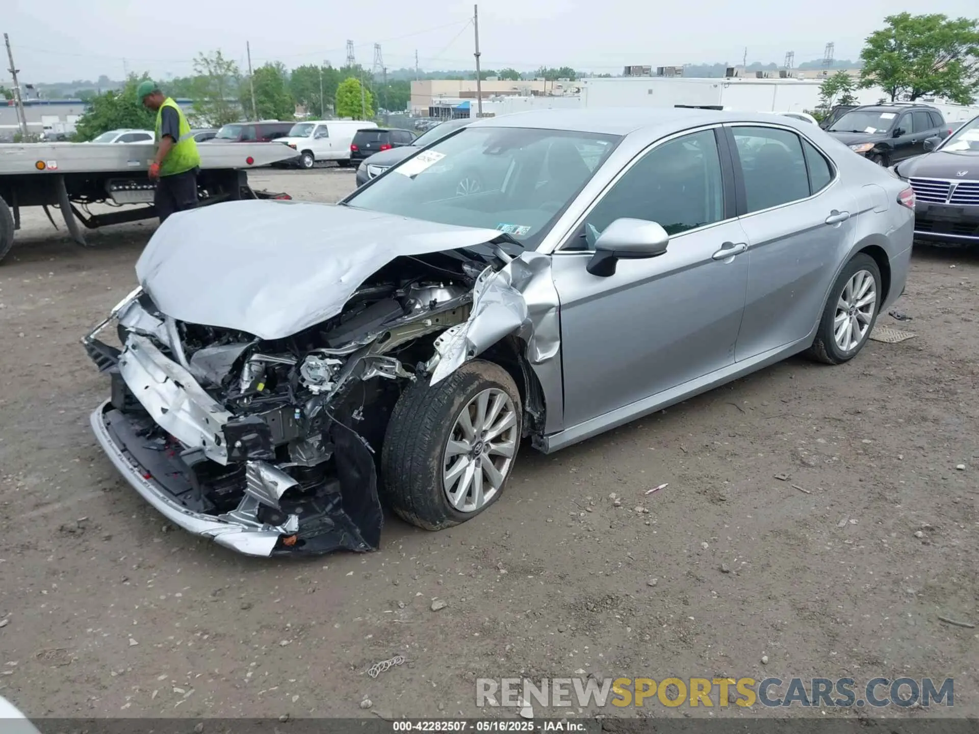2 Photograph of a damaged car 4T1B11HK5KU813553 TOYOTA CAMRY 2019