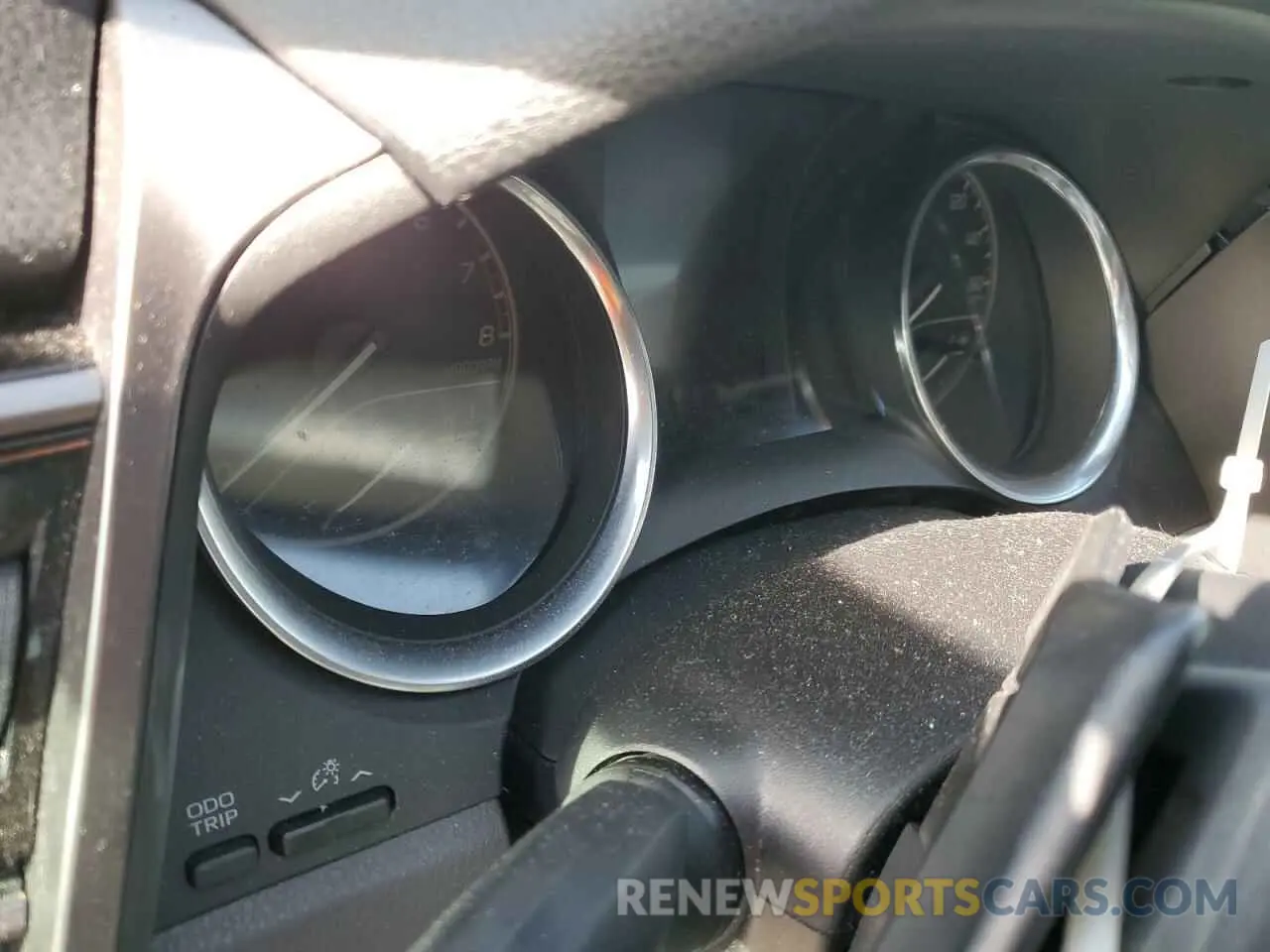 9 Photograph of a damaged car 4T1B11HK5KU821877 TOYOTA CAMRY 2019