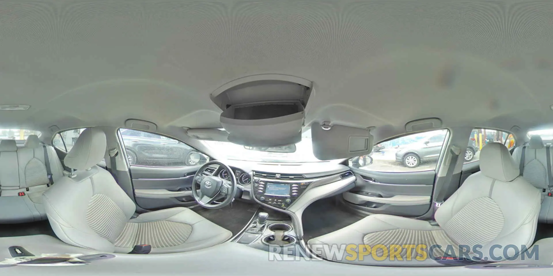 14 Photograph of a damaged car 4T1B11HK5KU823547 TOYOTA CAMRY 2019