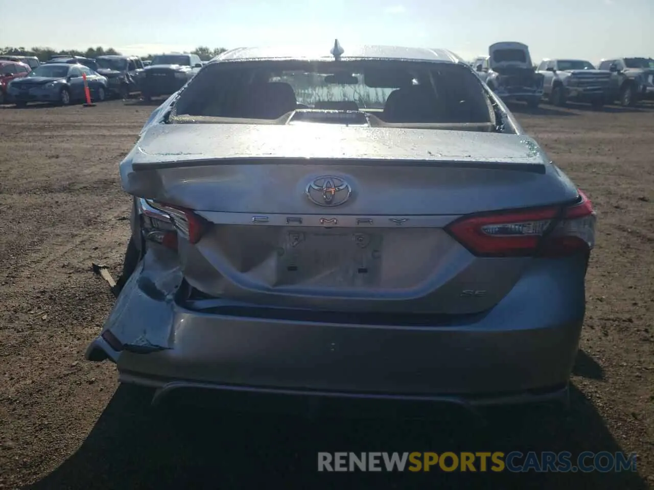 6 Photograph of a damaged car 4T1B11HK5KU823869 TOYOTA CAMRY 2019
