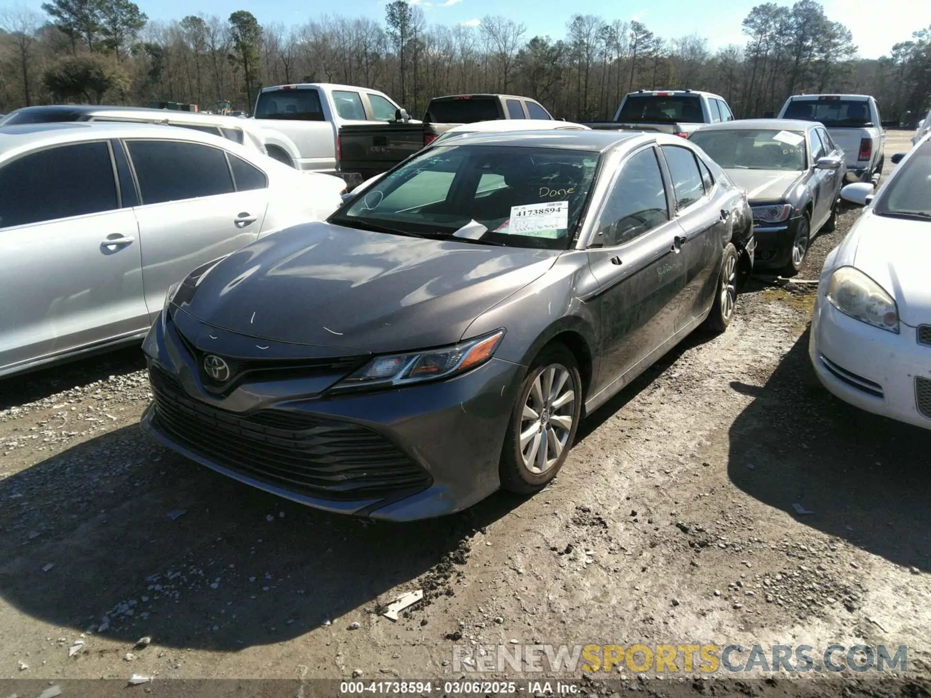 2 Photograph of a damaged car 4T1B11HK5KU826707 TOYOTA CAMRY 2019