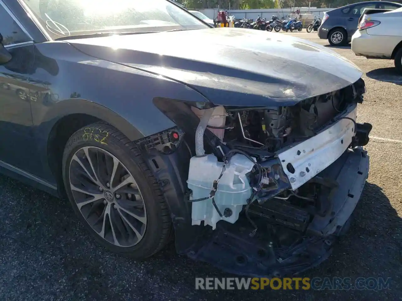 9 Photograph of a damaged car 4T1B11HK5KU828358 TOYOTA CAMRY 2019