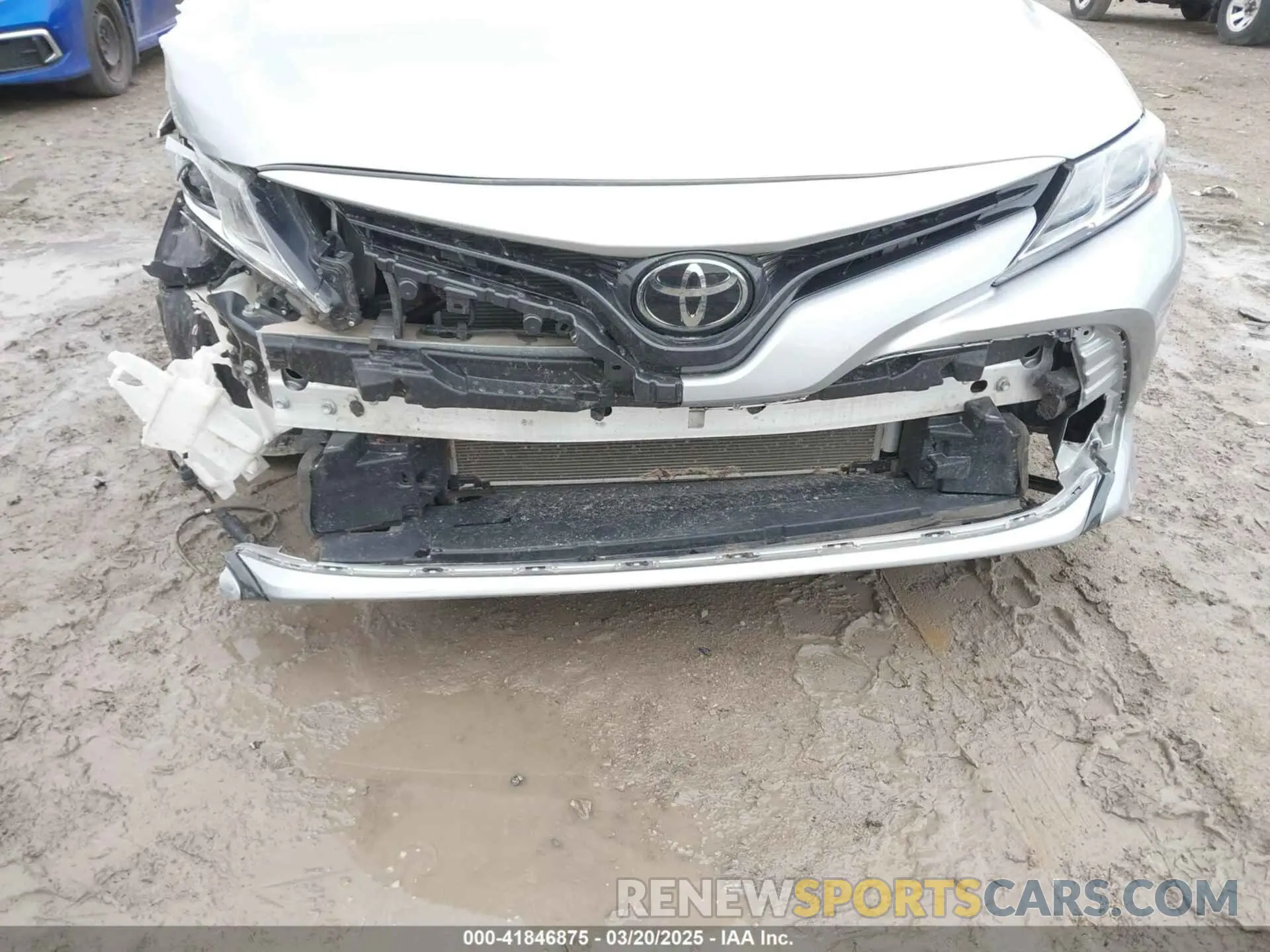 6 Photograph of a damaged car 4T1B11HK5KU833544 TOYOTA CAMRY 2019