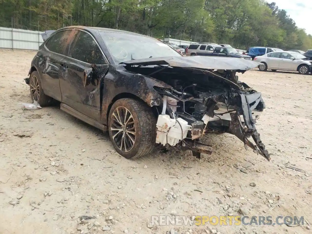 1 Photograph of a damaged car 4T1B11HK5KU834936 TOYOTA CAMRY 2019