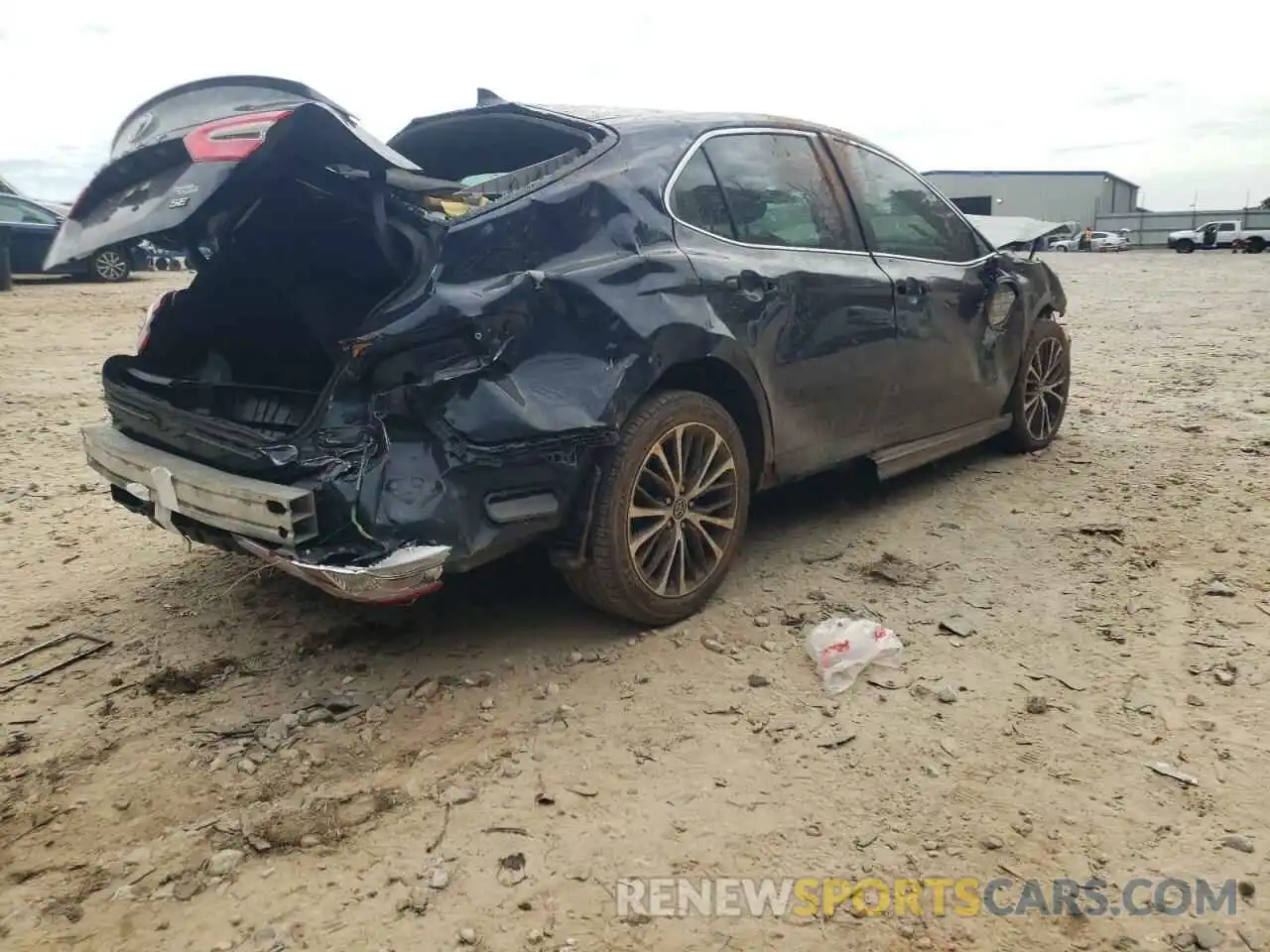 4 Photograph of a damaged car 4T1B11HK5KU834936 TOYOTA CAMRY 2019