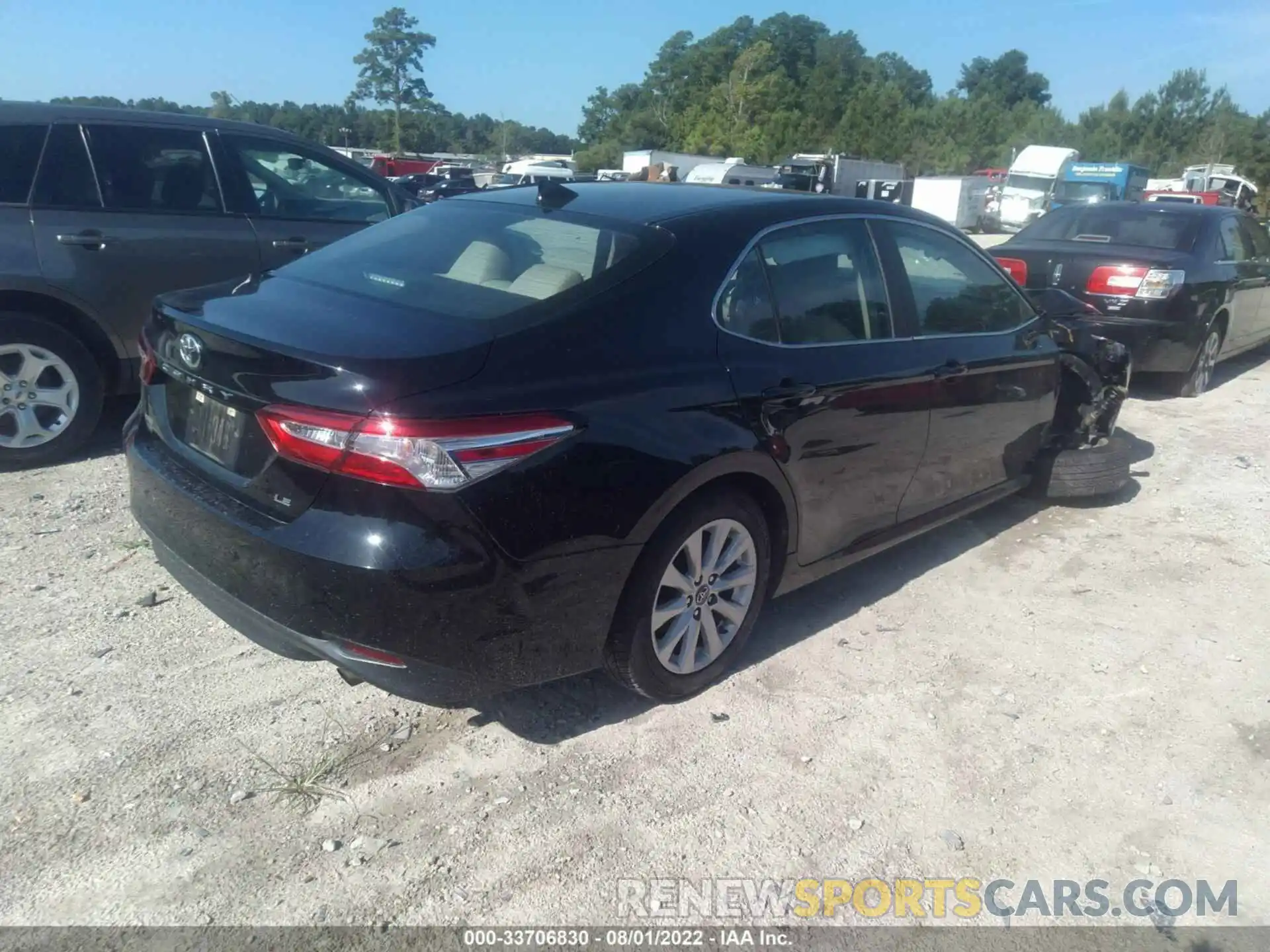 4 Photograph of a damaged car 4T1B11HK5KU837531 TOYOTA CAMRY 2019