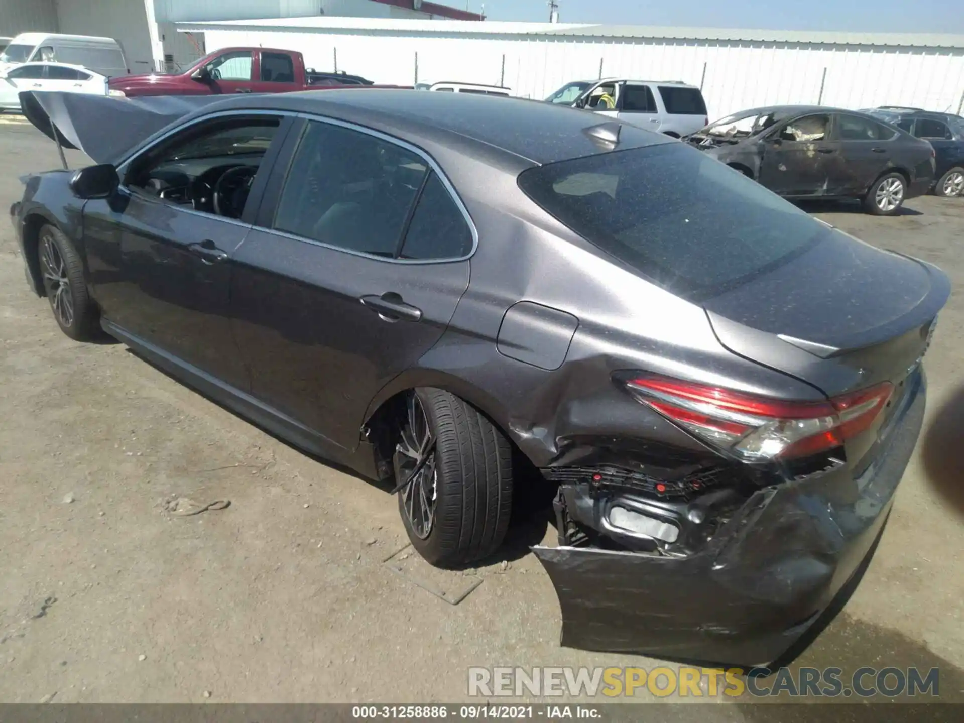 3 Photograph of a damaged car 4T1B11HK5KU843412 TOYOTA CAMRY 2019