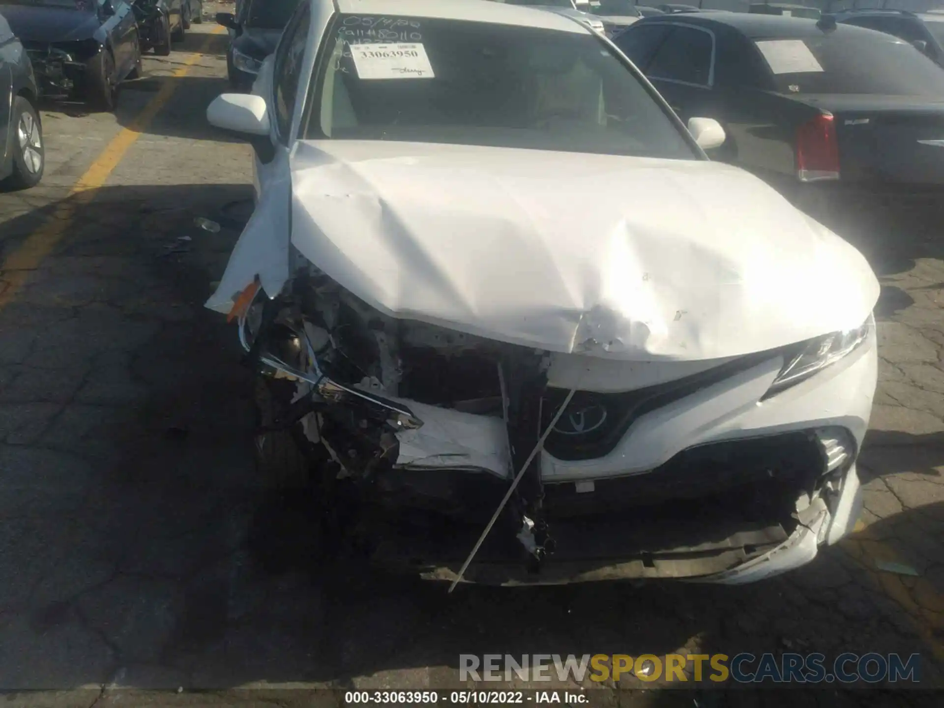 6 Photograph of a damaged car 4T1B11HK5KU843779 TOYOTA CAMRY 2019