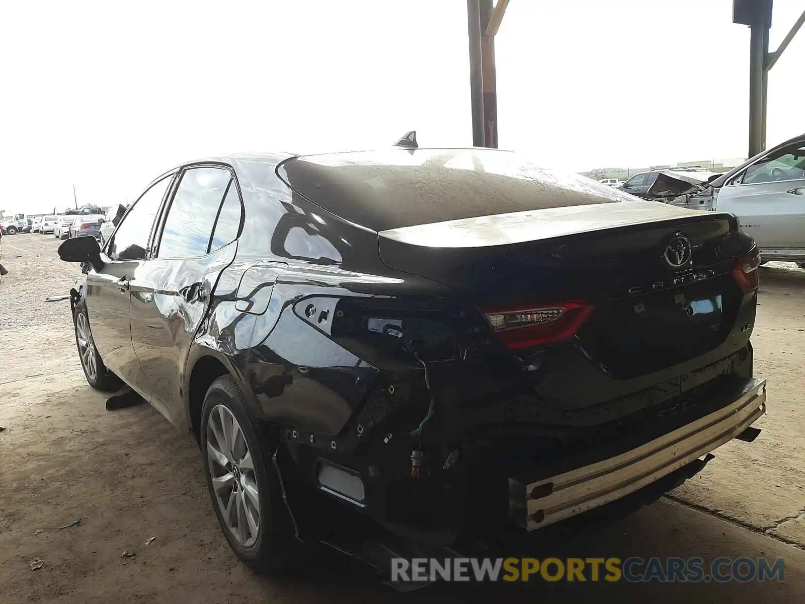 3 Photograph of a damaged car 4T1B11HK5KU847931 TOYOTA CAMRY 2019