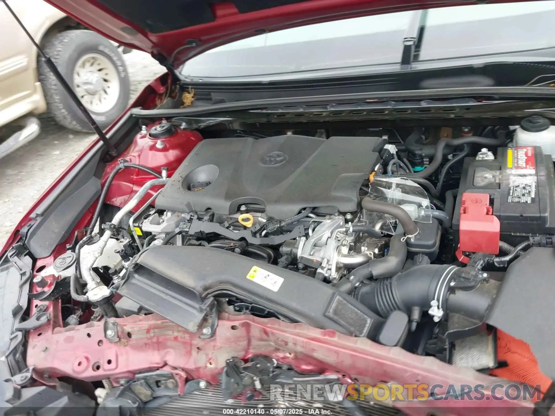 10 Photograph of a damaged car 4T1B11HK5KU850599 TOYOTA CAMRY 2019