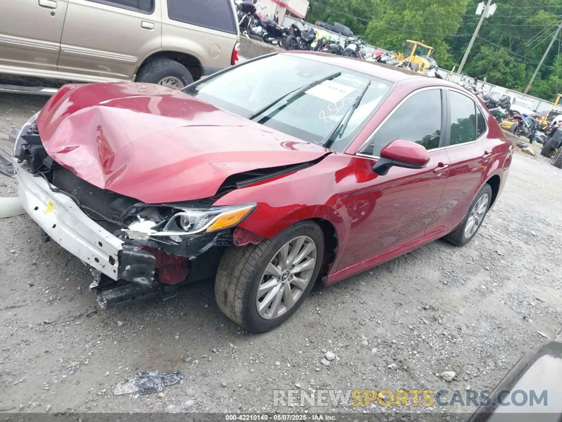 2 Photograph of a damaged car 4T1B11HK5KU850599 TOYOTA CAMRY 2019
