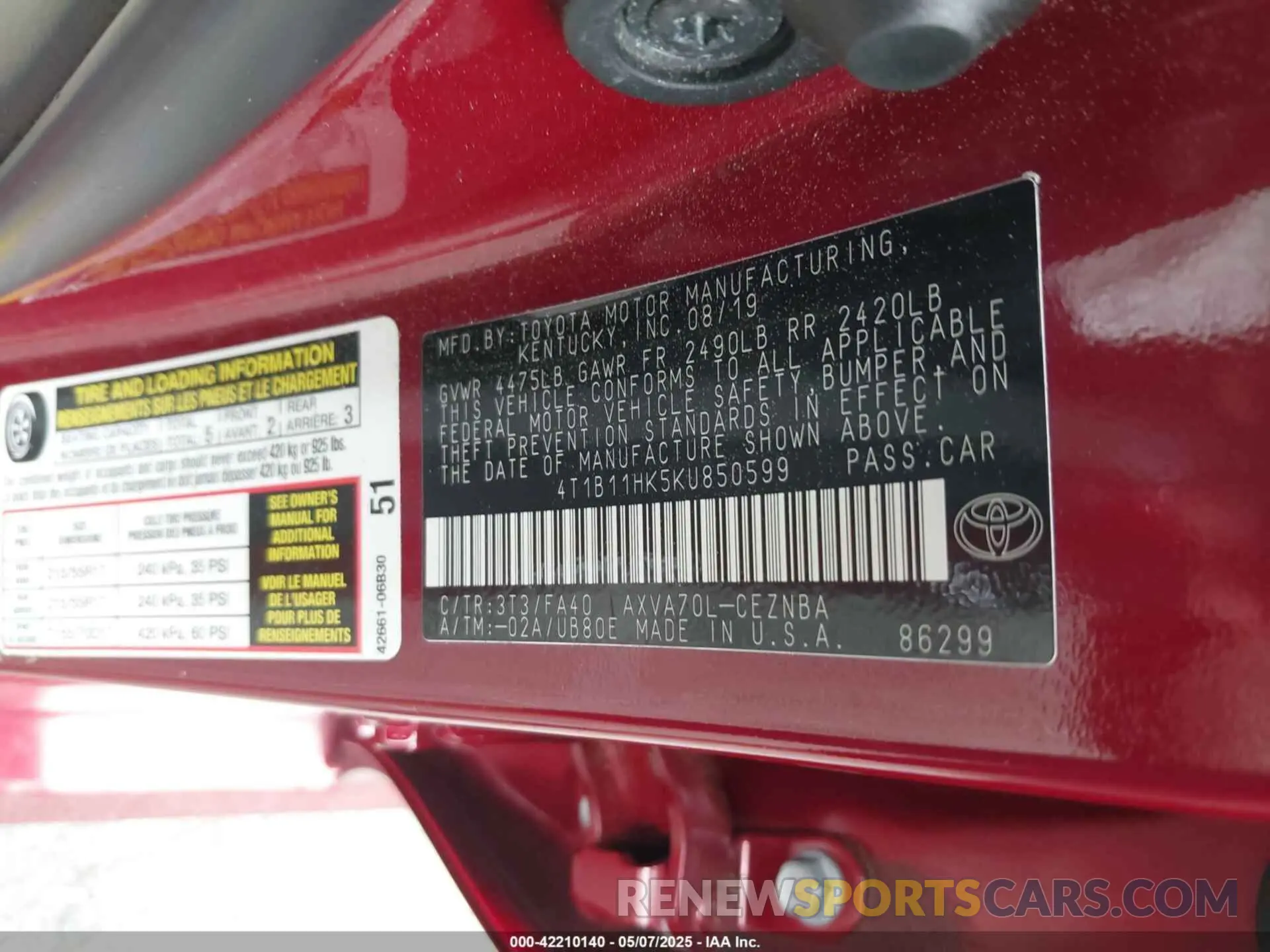 9 Photograph of a damaged car 4T1B11HK5KU850599 TOYOTA CAMRY 2019