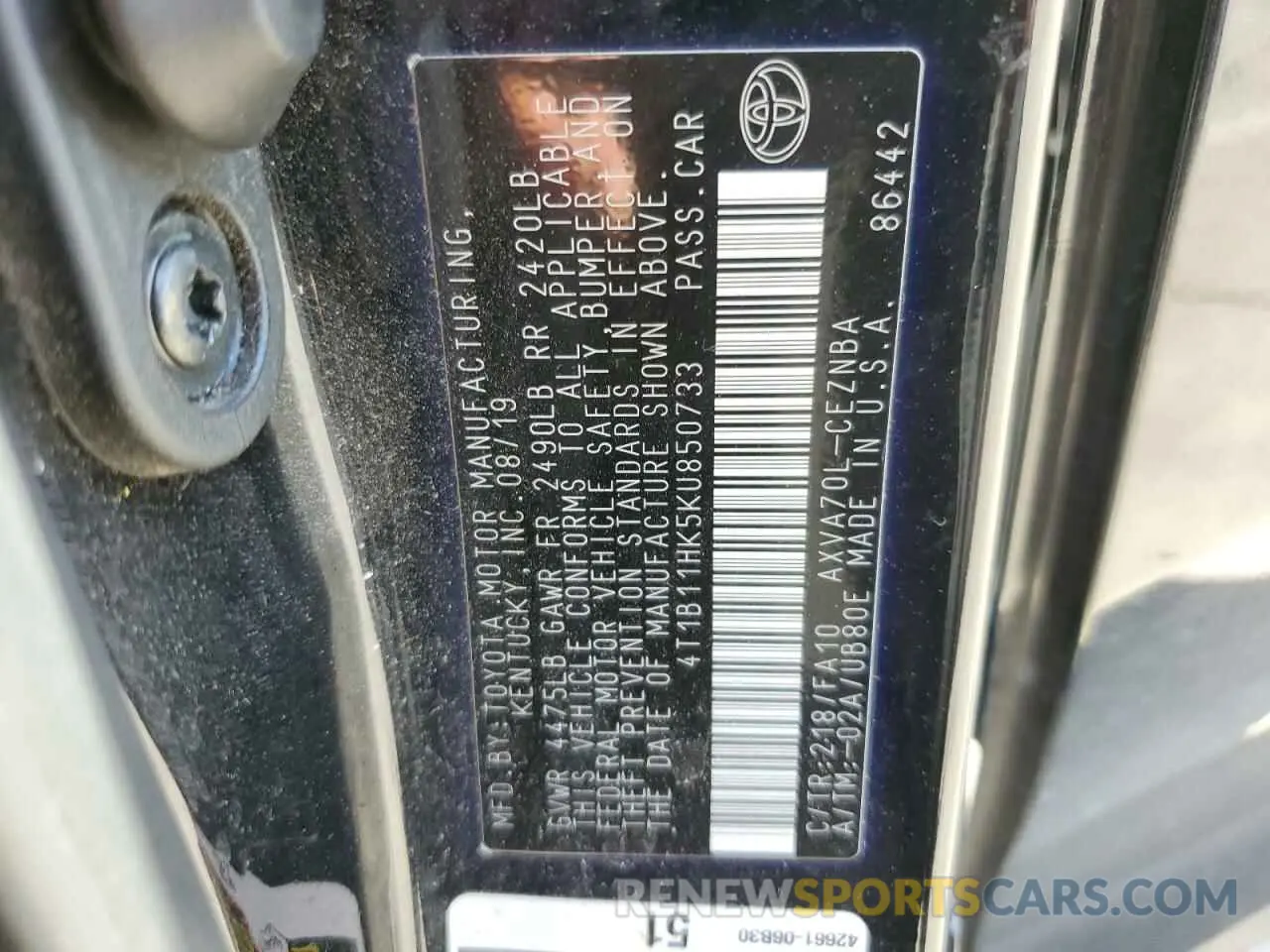 12 Photograph of a damaged car 4T1B11HK5KU850733 TOYOTA CAMRY 2019