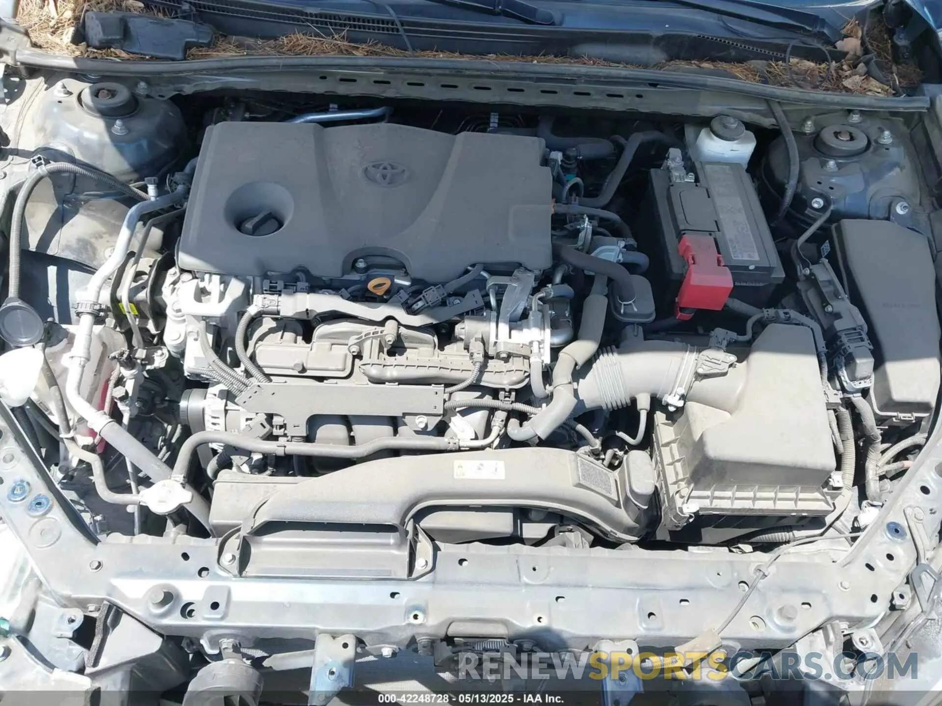 10 Photograph of a damaged car 4T1B11HK5KU852174 TOYOTA CAMRY 2019