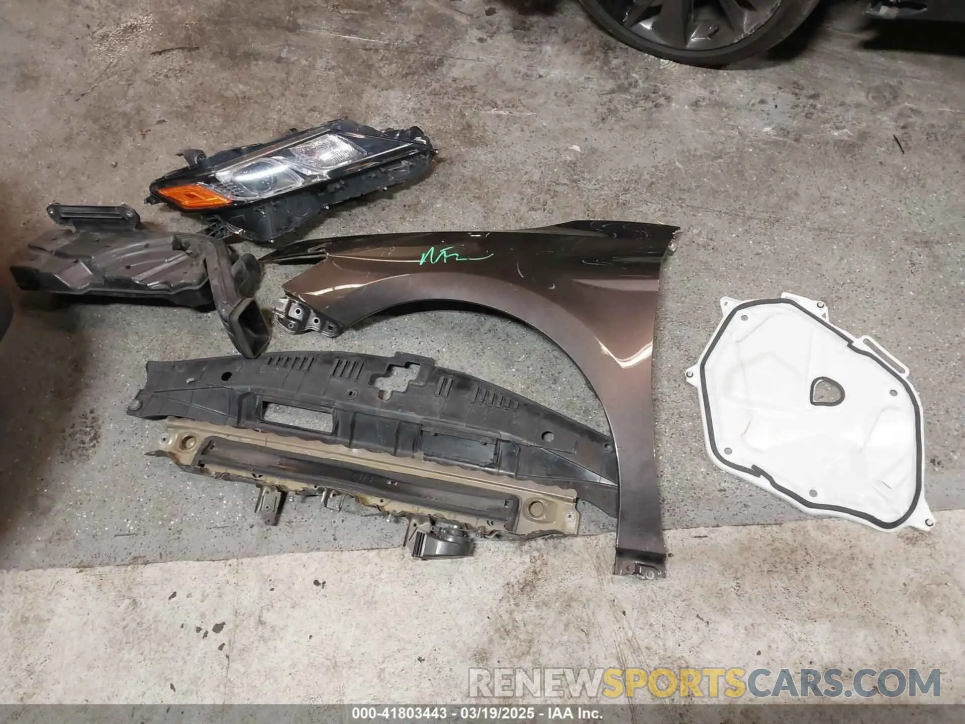 20 Photograph of a damaged car 4T1B11HK5KU852482 TOYOTA CAMRY 2019