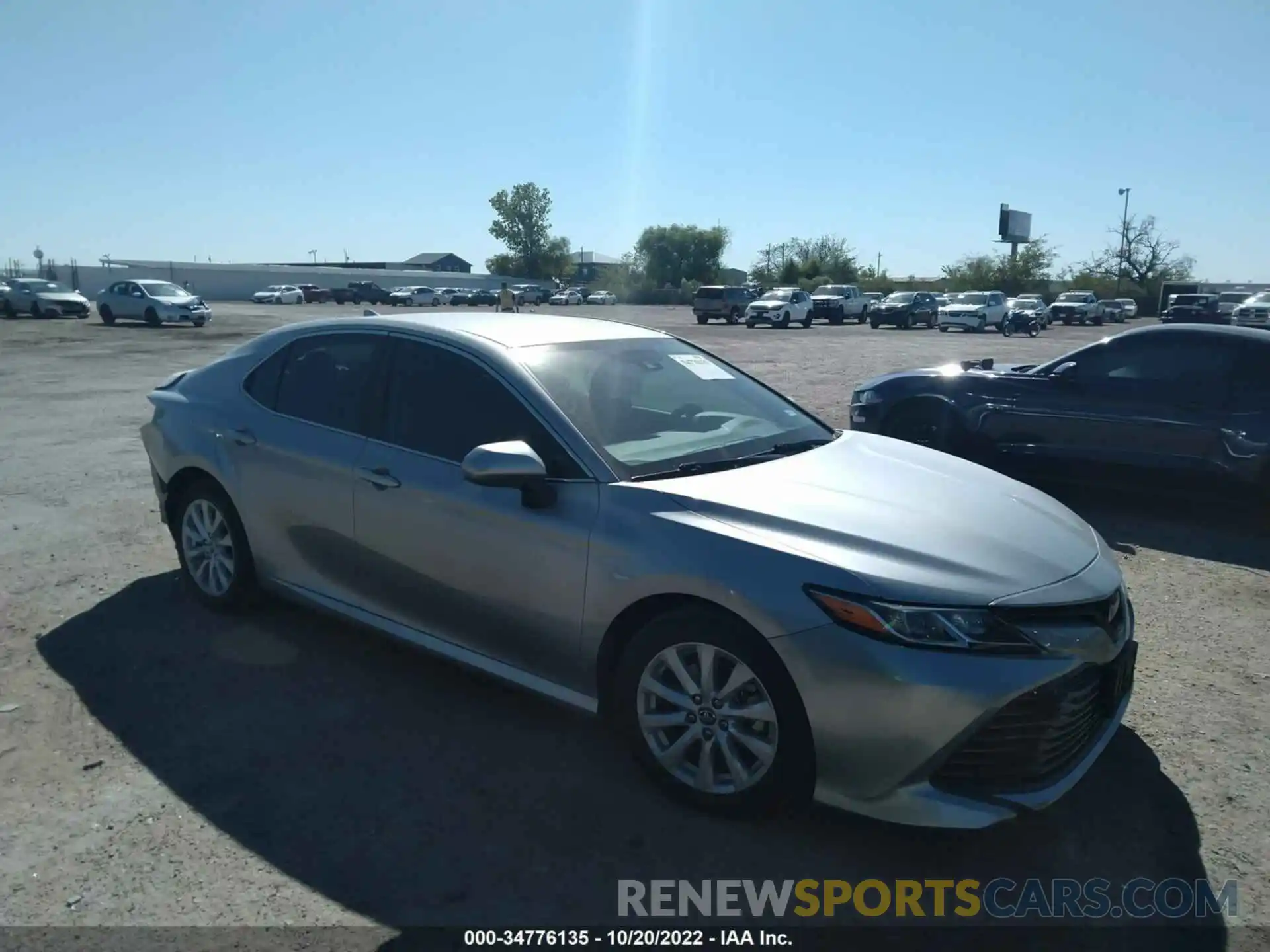 1 Photograph of a damaged car 4T1B11HK6KU167634 TOYOTA CAMRY 2019