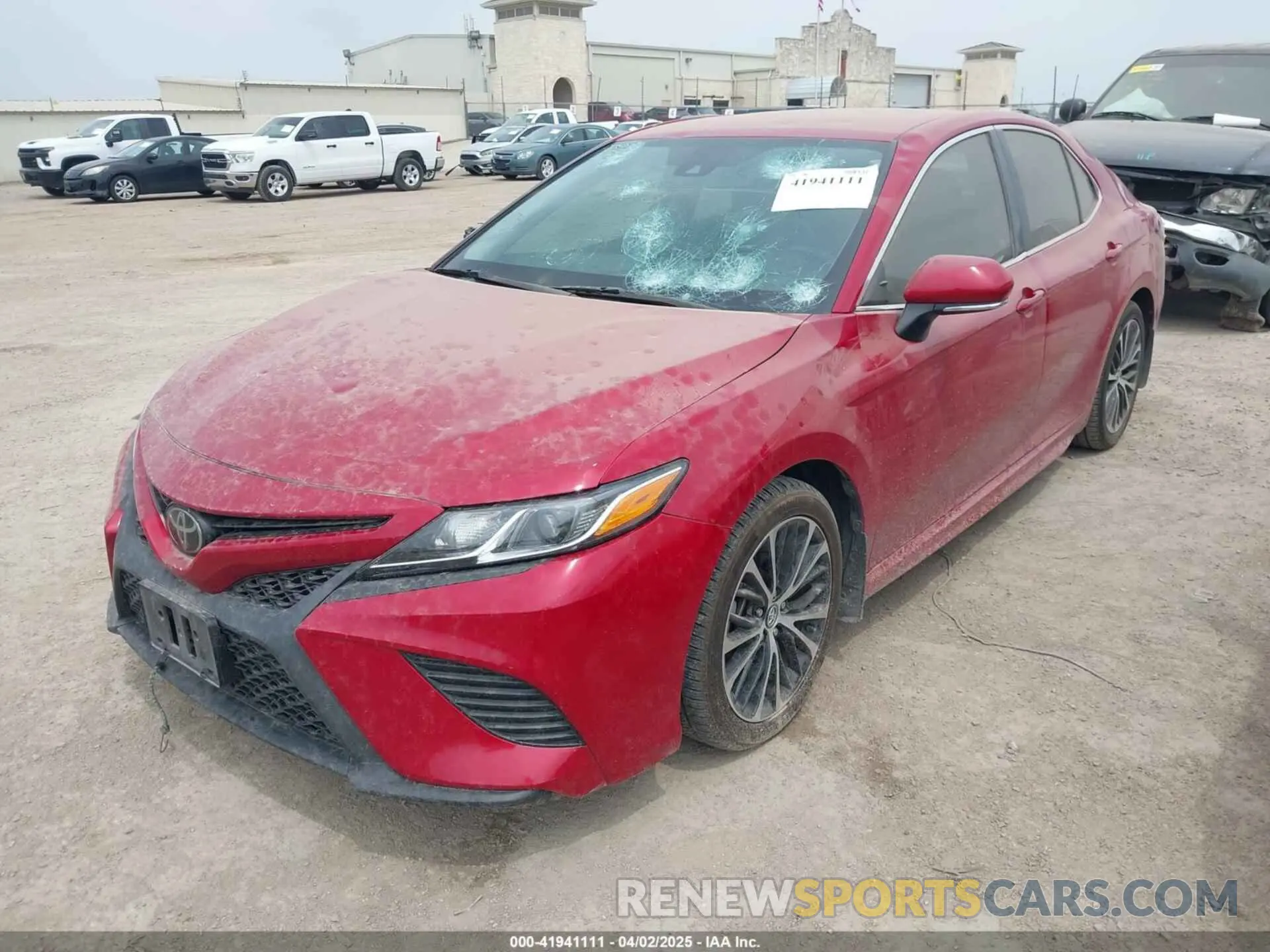 2 Photograph of a damaged car 4T1B11HK6KU169187 TOYOTA CAMRY 2019
