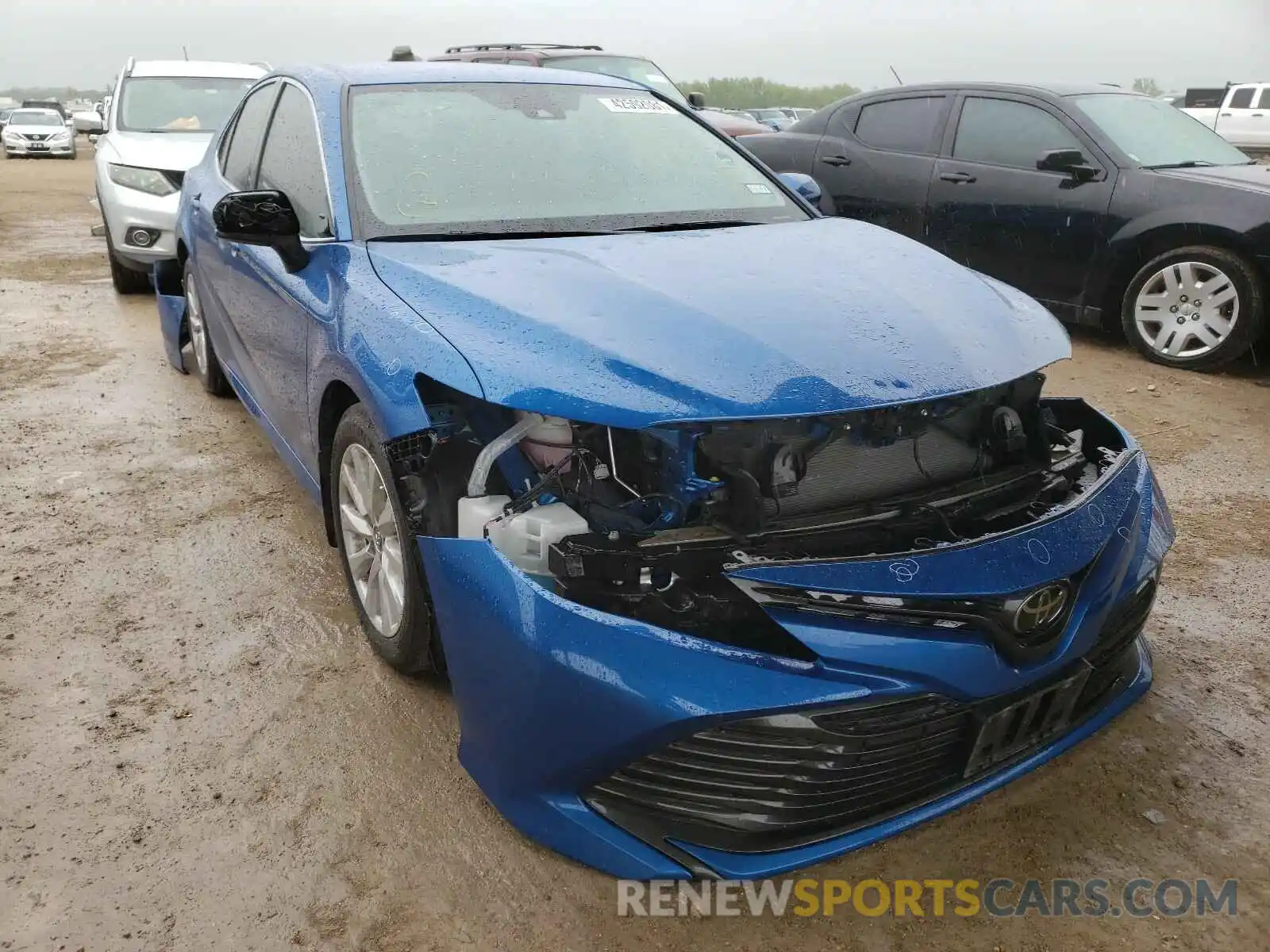 1 Photograph of a damaged car 4T1B11HK6KU169707 TOYOTA CAMRY 2019