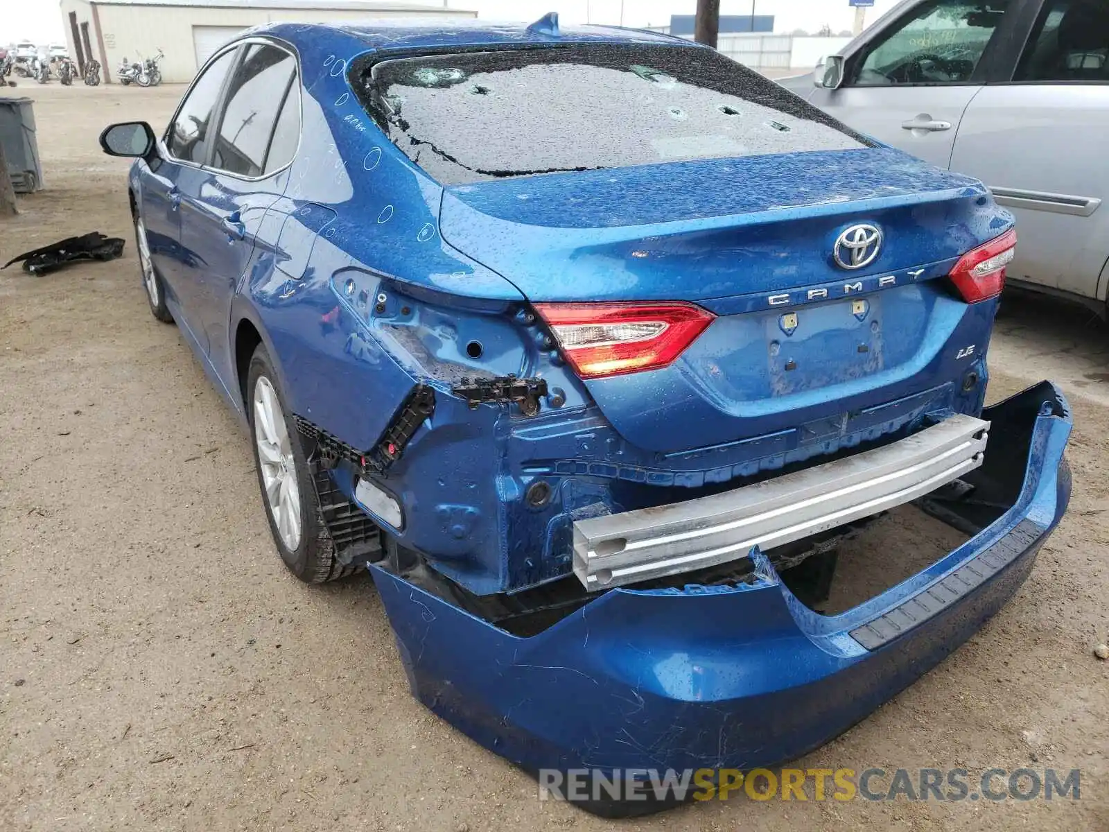 3 Photograph of a damaged car 4T1B11HK6KU169707 TOYOTA CAMRY 2019