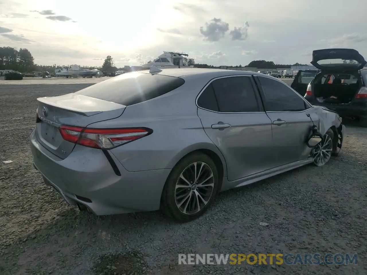 3 Photograph of a damaged car 4T1B11HK6KU170078 TOYOTA CAMRY 2019
