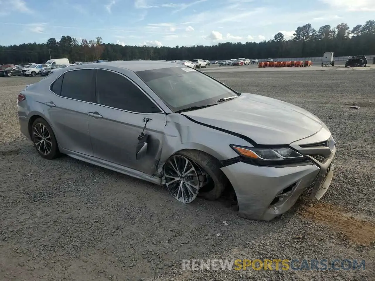 4 Photograph of a damaged car 4T1B11HK6KU170078 TOYOTA CAMRY 2019