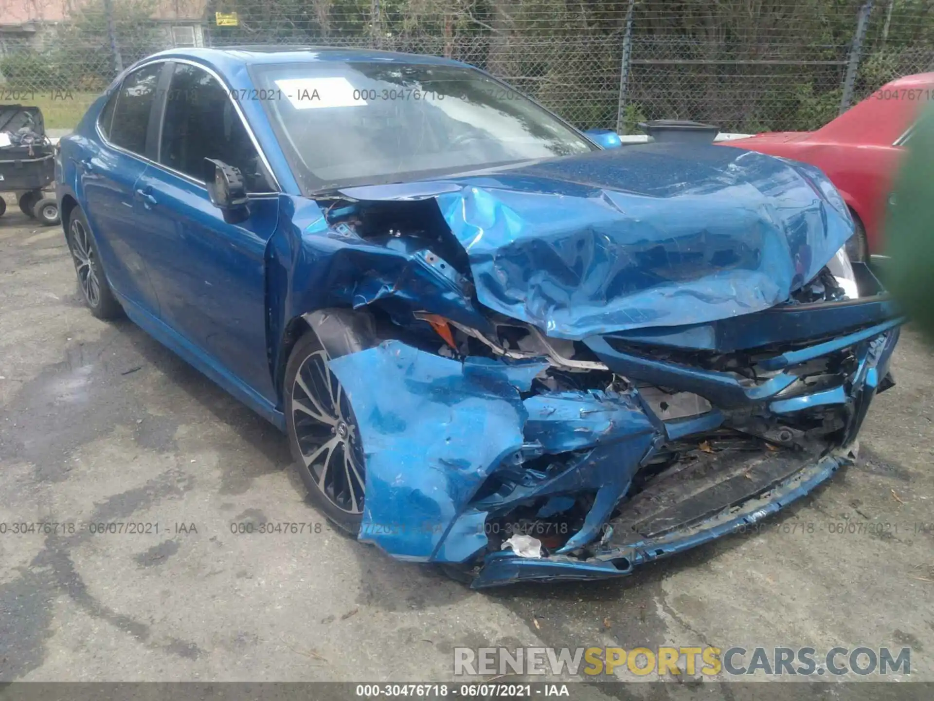 1 Photograph of a damaged car 4T1B11HK6KU173272 TOYOTA CAMRY 2019