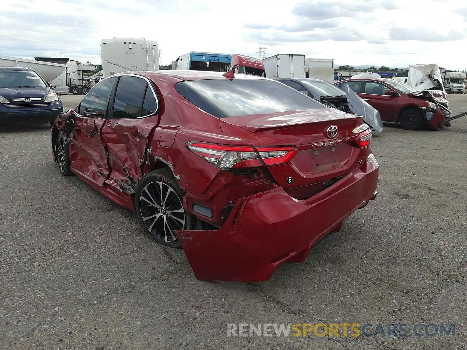 3 Photograph of a damaged car 4T1B11HK6KU174308 TOYOTA CAMRY 2019