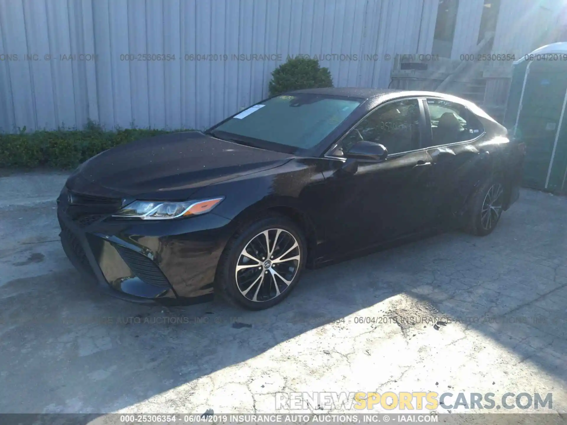 2 Photograph of a damaged car 4T1B11HK6KU174471 TOYOTA CAMRY 2019