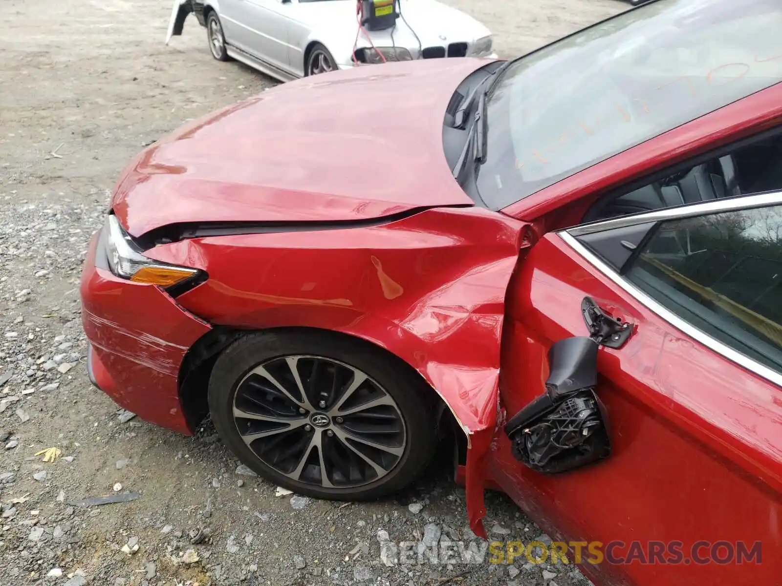 9 Photograph of a damaged car 4T1B11HK6KU180092 TOYOTA CAMRY 2019