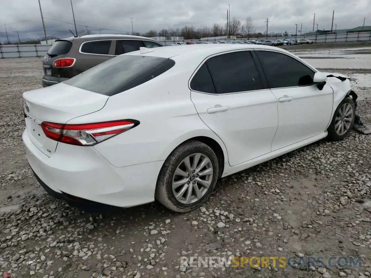 4 Photograph of a damaged car 4T1B11HK6KU185812 TOYOTA CAMRY 2019