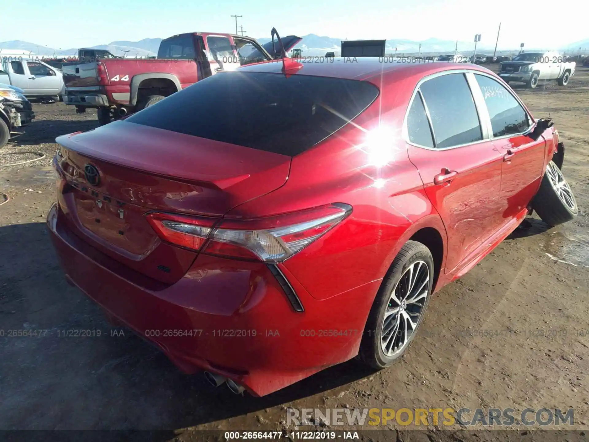 4 Photograph of a damaged car 4T1B11HK6KU186085 TOYOTA CAMRY 2019