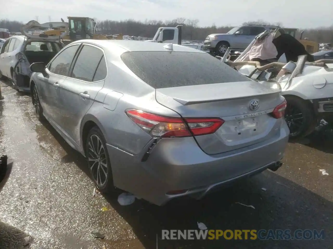 3 Photograph of a damaged car 4T1B11HK6KU197149 TOYOTA CAMRY 2019