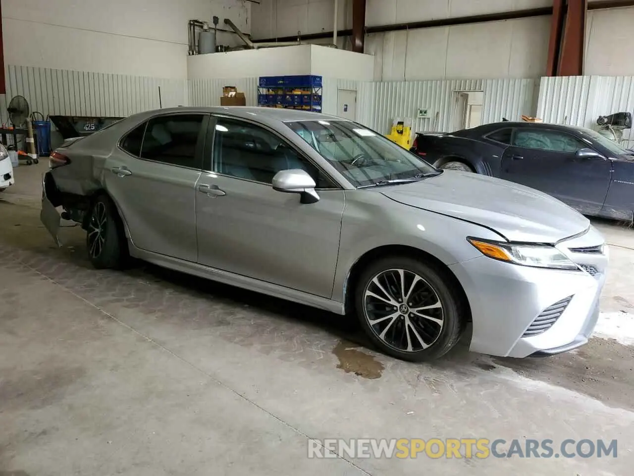 4 Photograph of a damaged car 4T1B11HK6KU202768 TOYOTA CAMRY 2019
