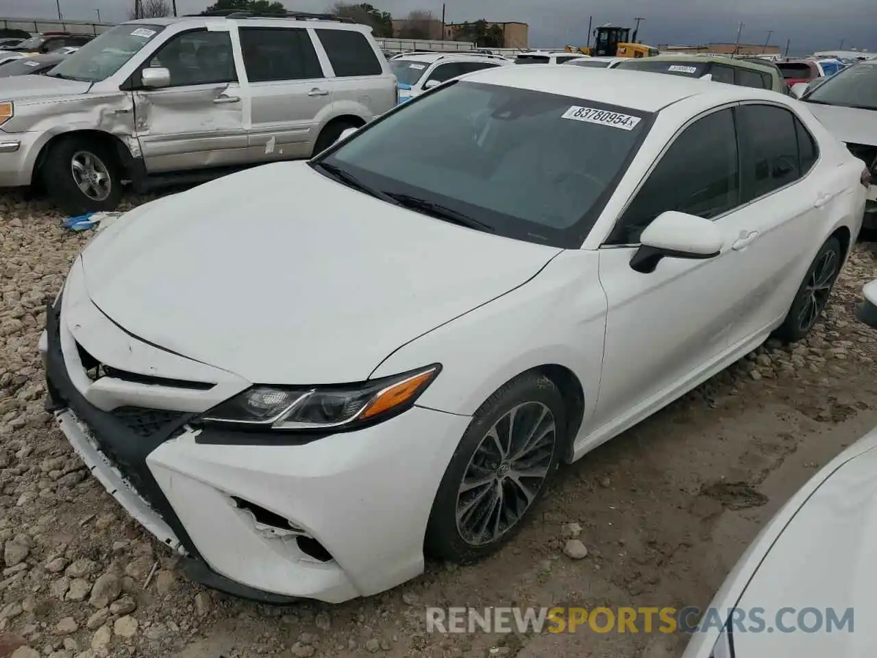 1 Photograph of a damaged car 4T1B11HK6KU204116 TOYOTA CAMRY 2019