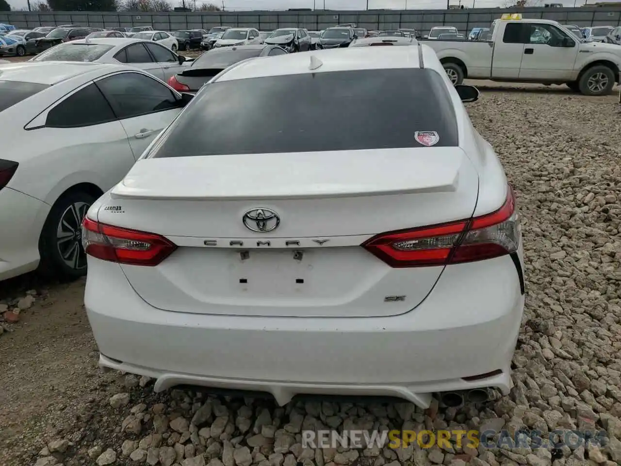 6 Photograph of a damaged car 4T1B11HK6KU204116 TOYOTA CAMRY 2019